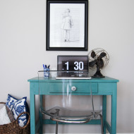 A Little Writing Desk in Tropical Jade milk paint