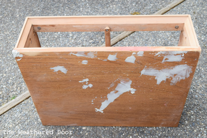 Furniture Repairs: Bondo vs Wood Filler